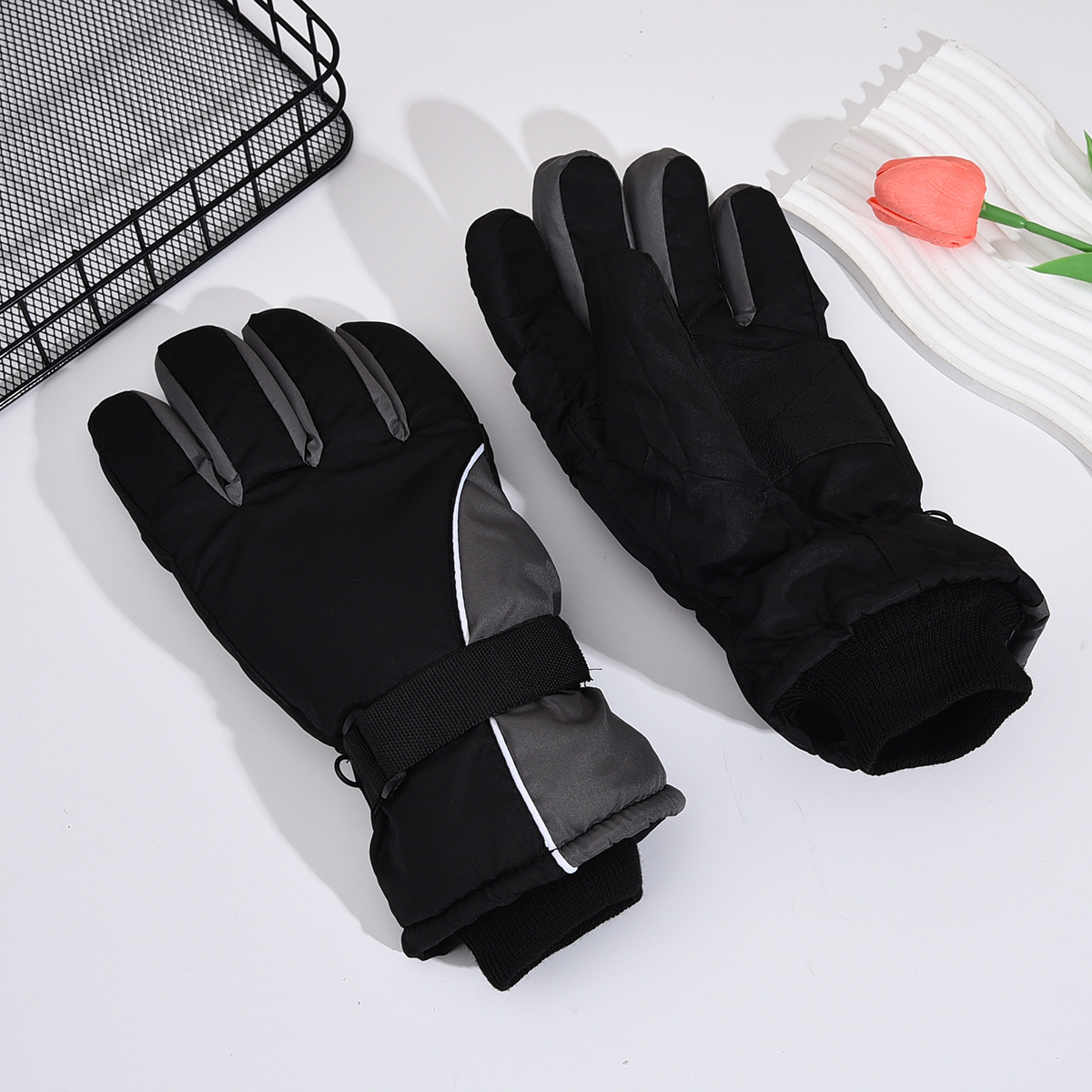 Fashion Windproof Ski Gloves N - огляд і ціна Touch Screen Gloves